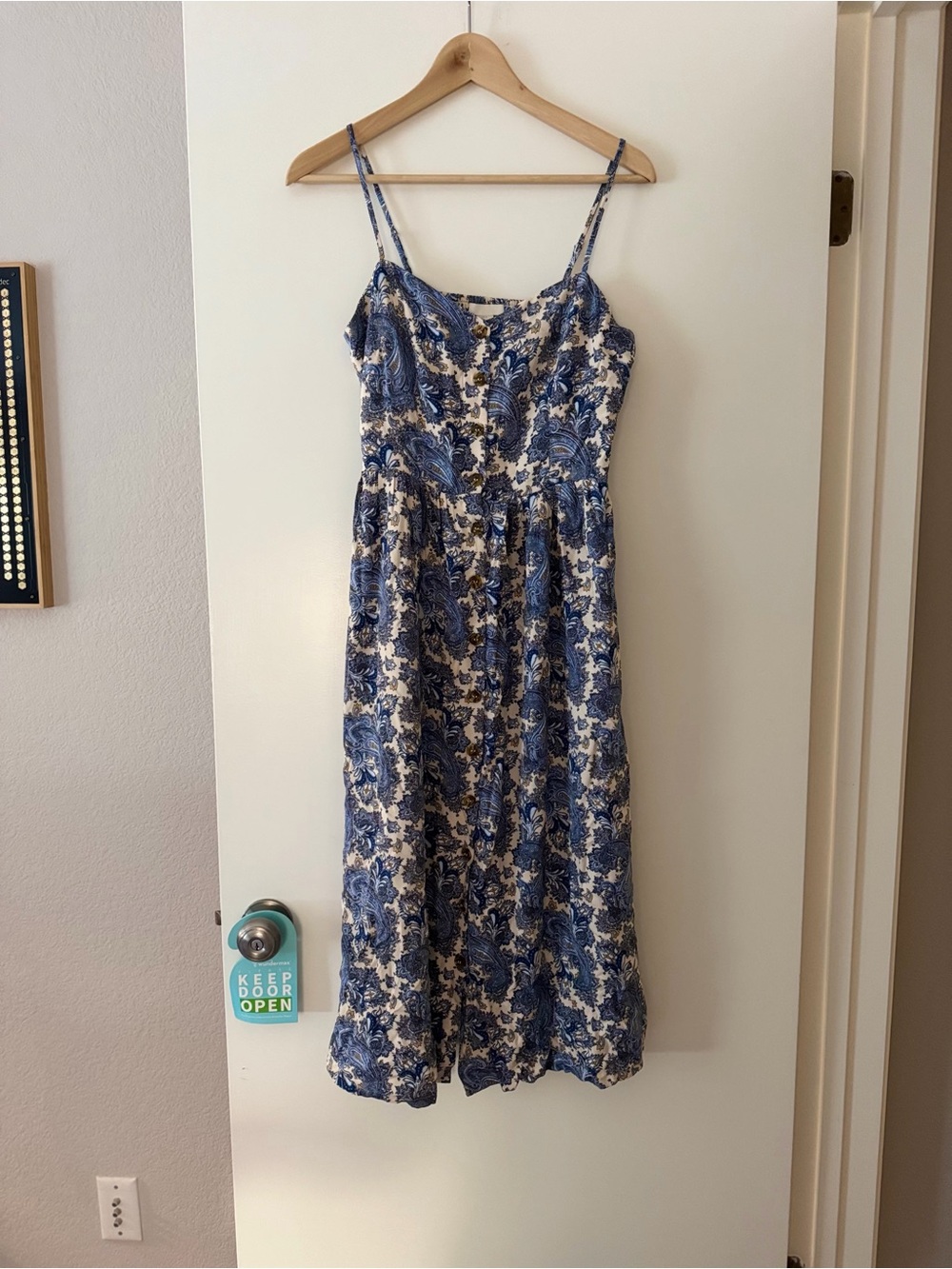 H&M Blue and White Floral Midi Dress with Spaghetti Straps